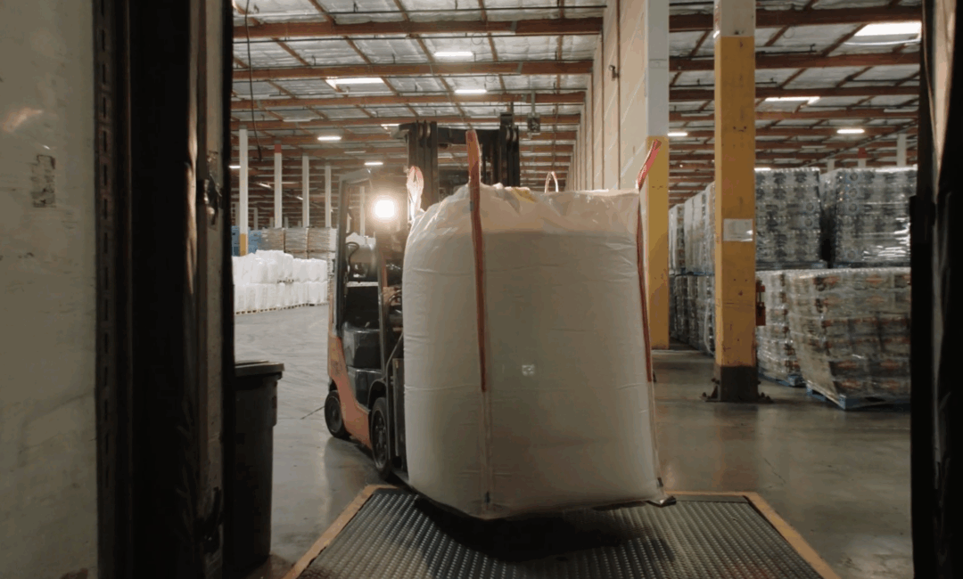 Cross-Docking Meaning in Logistics & Shipping | Definition